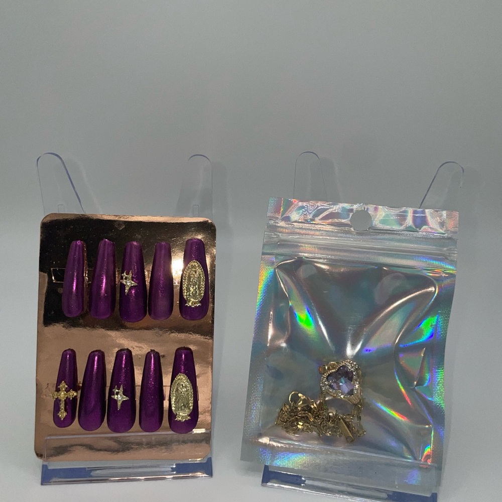 Purple Press-On Nails with Gold Accents, Gold Purple Heart Necklace